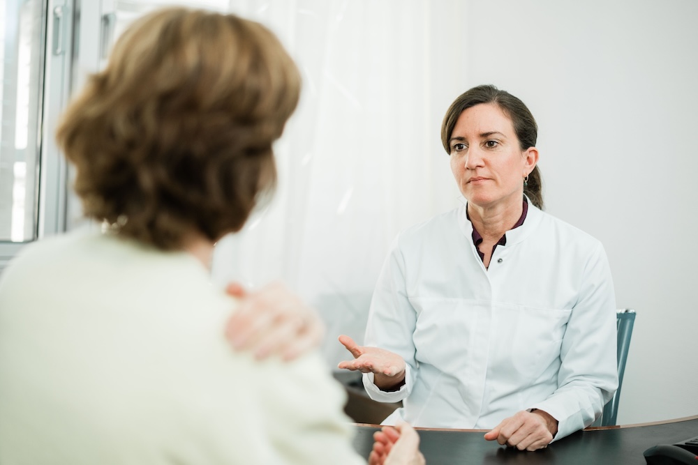schmerztherapie-koeln-innenstadt- blutegeltherapie-loew